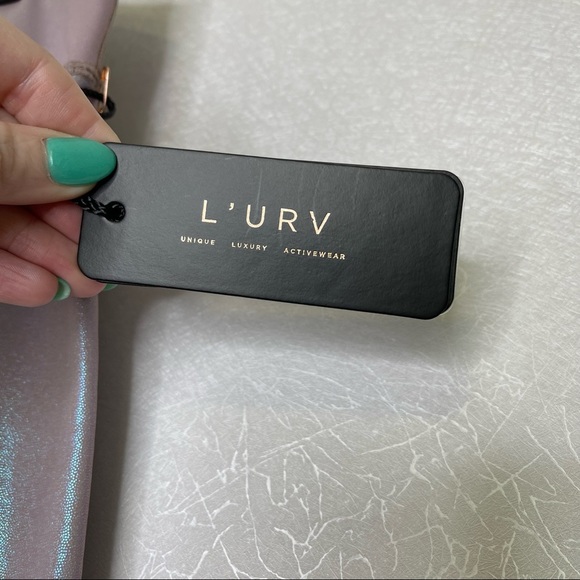 L’ URV Tremulous 7/8 Iridescent Pearl Legging L NWOT - Picture 3 of 8